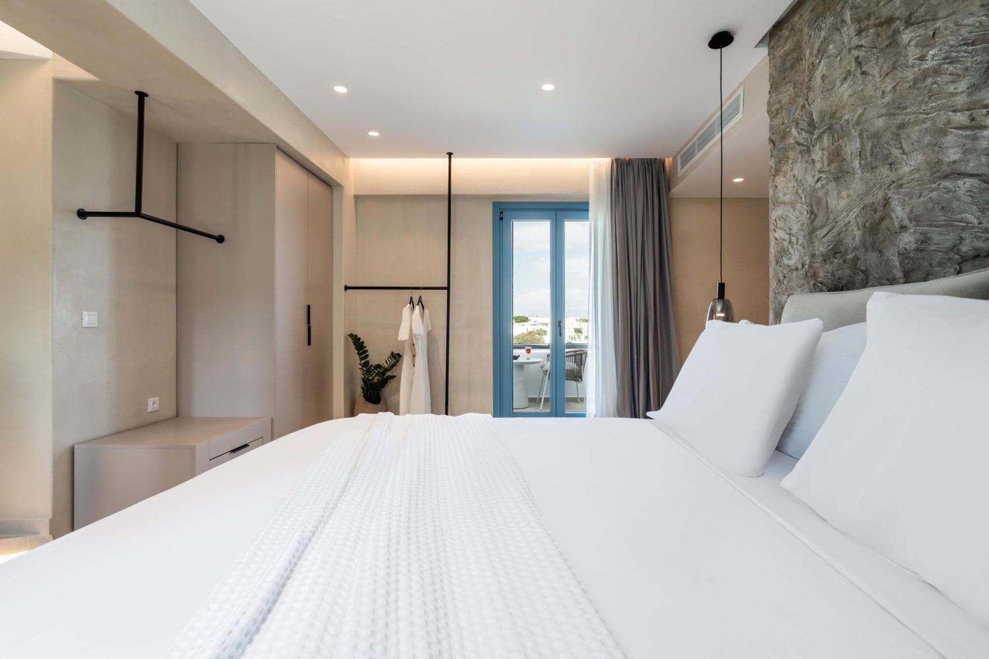 Aura Suites Paros Zambujeira do Mar Dış mekan fotoğraf